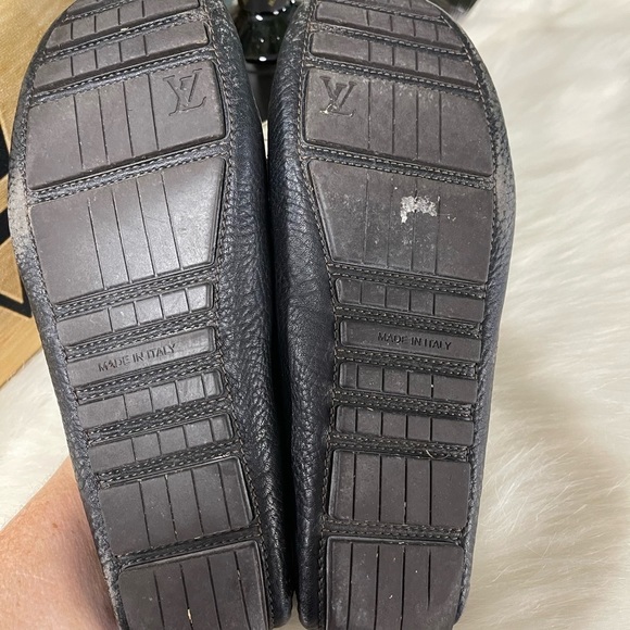 Louis VUITTON BLACK LEATHER DRIVER LOAFERS WITH SILVER HARDWARE 7 MEN​ - Picture 6 of 14